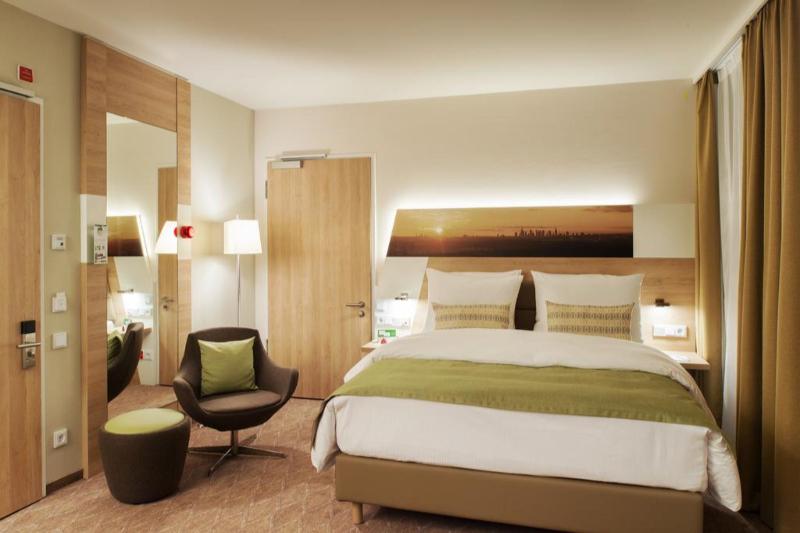 اتاق استاندارد, Holiday Inn Frankfurt Airport, An Ihg