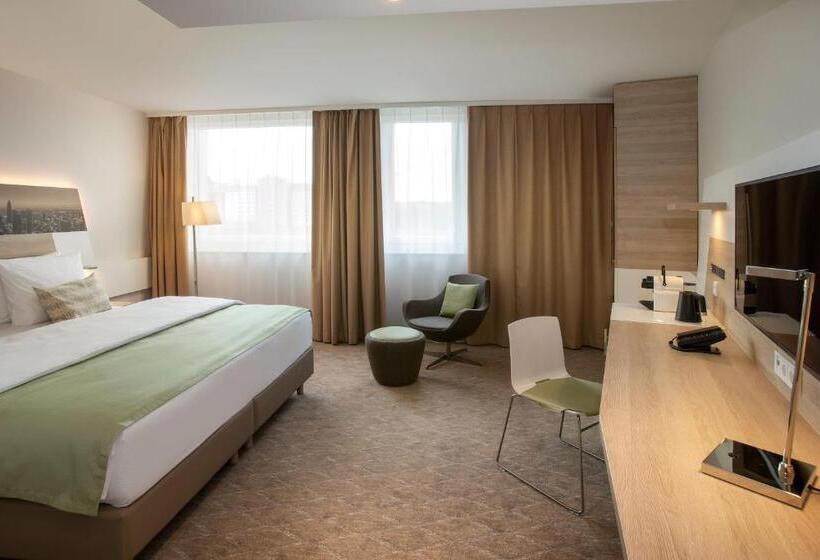 اتاق پرمیوم, Holiday Inn Frankfurt Airport, An Ihg