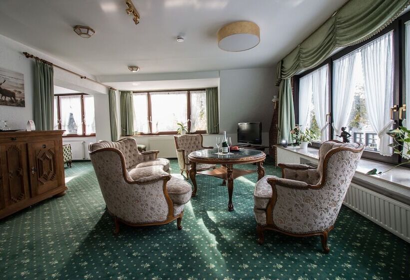 Полулюкс, Landhaus Sassenhof