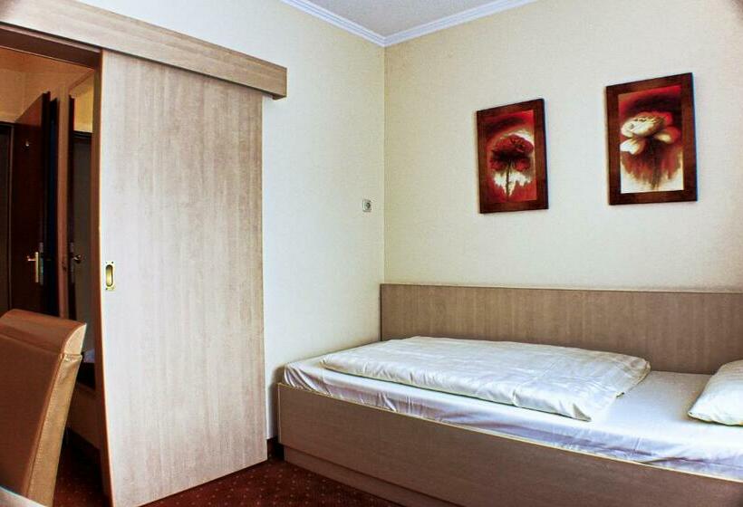 Номер Стандарт Индивидуальный, M&m Hotel   Seevetal