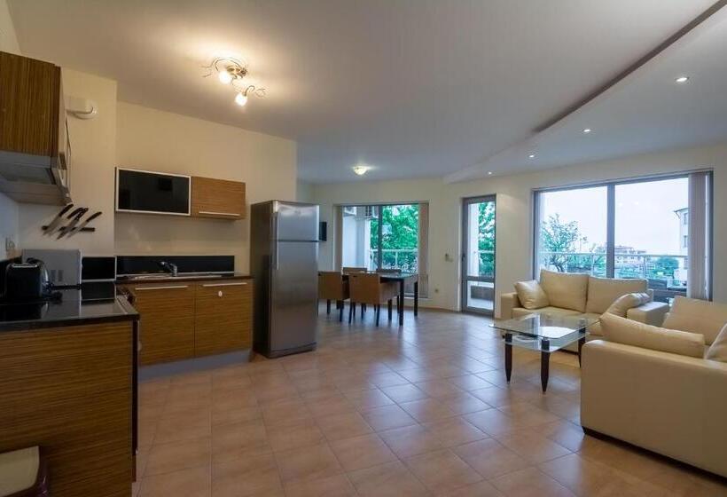 Апартаменты 2 Спальни с Балконом, Byala Panorama Resort