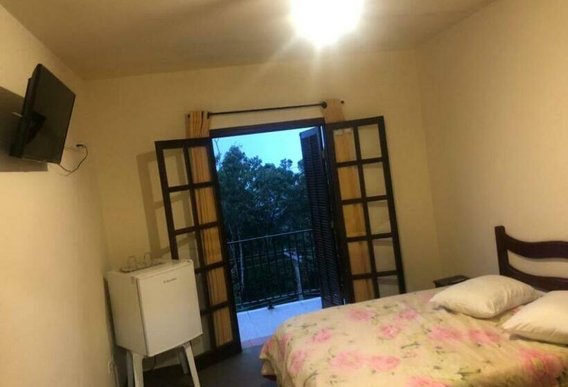Quarto Estandar com Sacada, Pousada Palacio Monterei