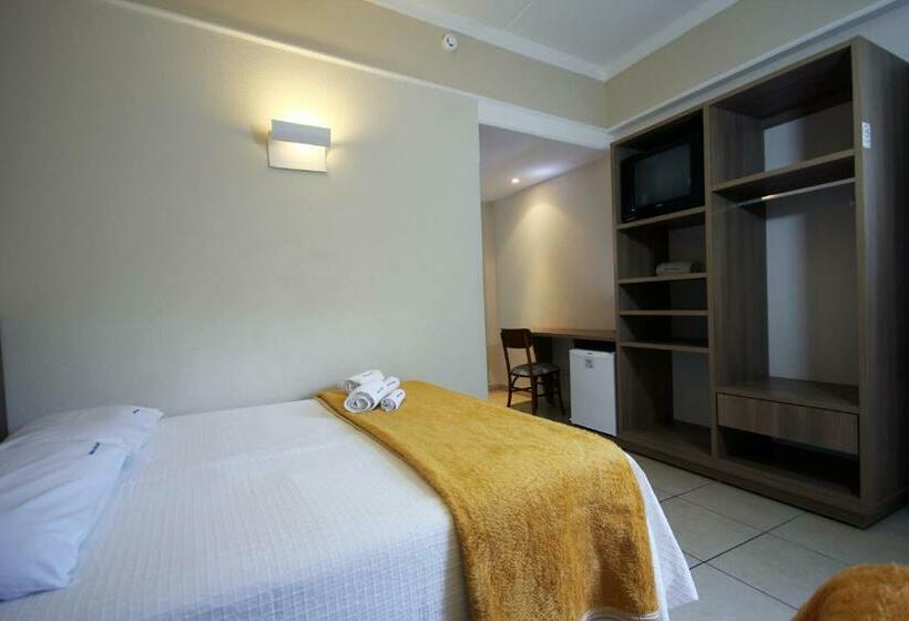 Quarto Triplo Estandar, Agua Viva