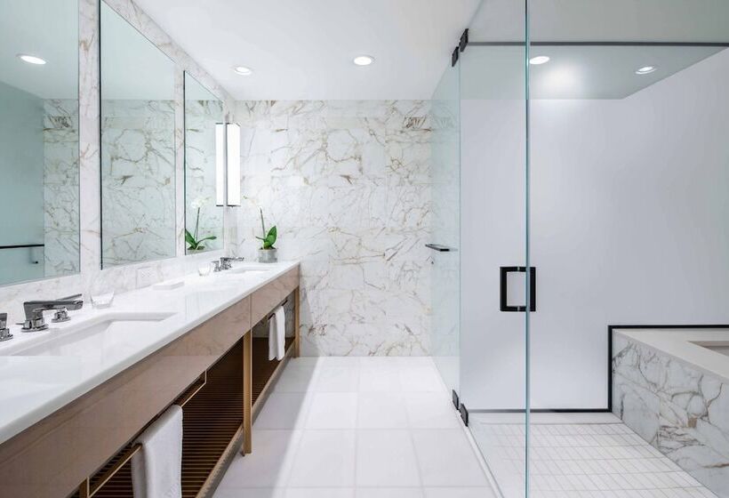 Люкс Premium 2 Спальни, The Ritzcarlton Residences, Waikiki Beach
