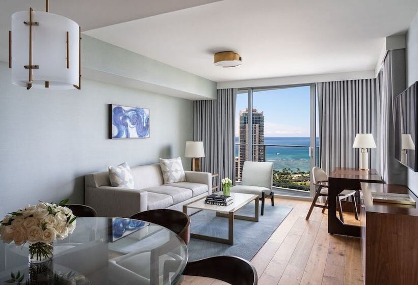 Люкс 3 Спальни, The Ritzcarlton Residences, Waikiki Beach