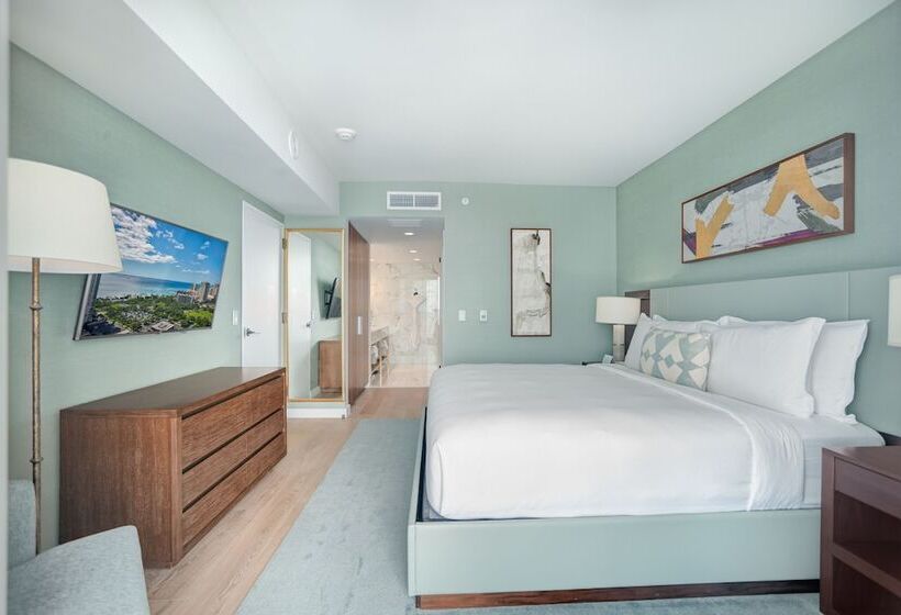 Люкс Premium 2 Спальни, The Ritzcarlton Residences, Waikiki Beach