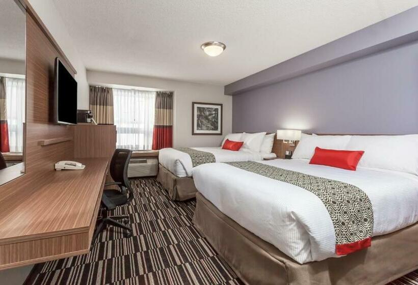 Номер Стандарт, Microtel Inn & Suites By Wyndham Kirkland Lake