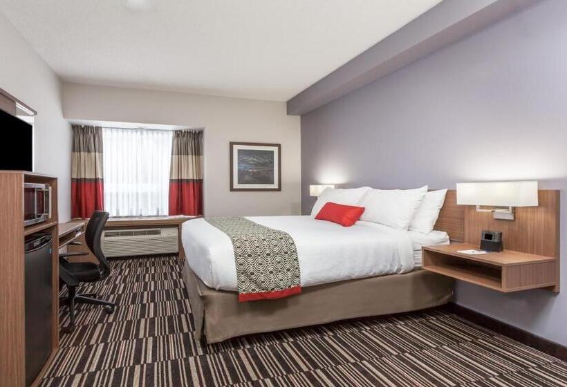 Люкс Повышенной Комфортности, Microtel Inn & Suites By Wyndham Kirkland Lake