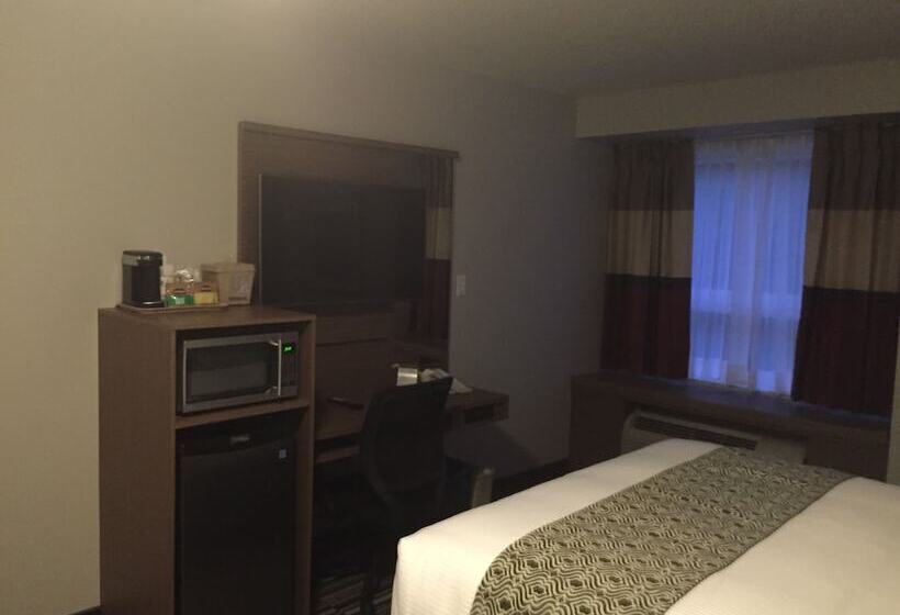 Люкс, Microtel Inn & Suites By Wyndham Kirkland Lake