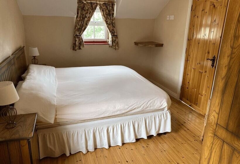 Дом 3 Спальни, Millers Close Holiday Cottages