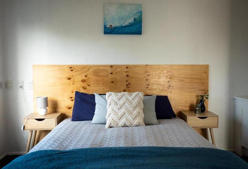Номер Стандарт Совместная Ванная, Surf N Stay Whangamata