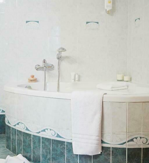 Suite, Apartments Almandine