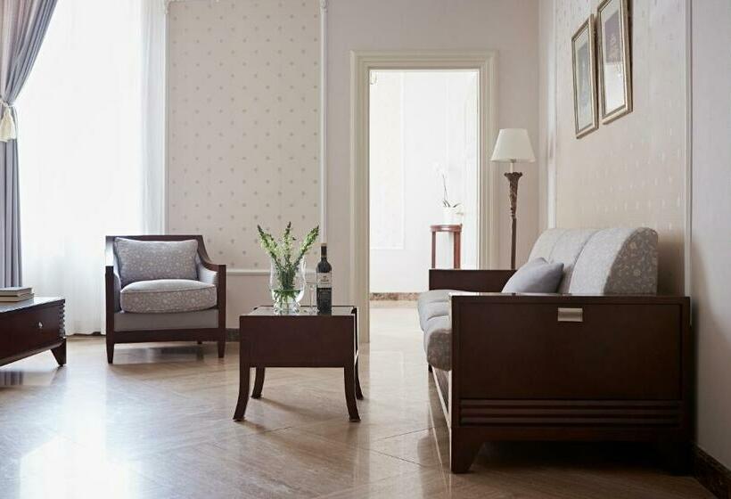 Deluxe Suite, Apartments Almandine