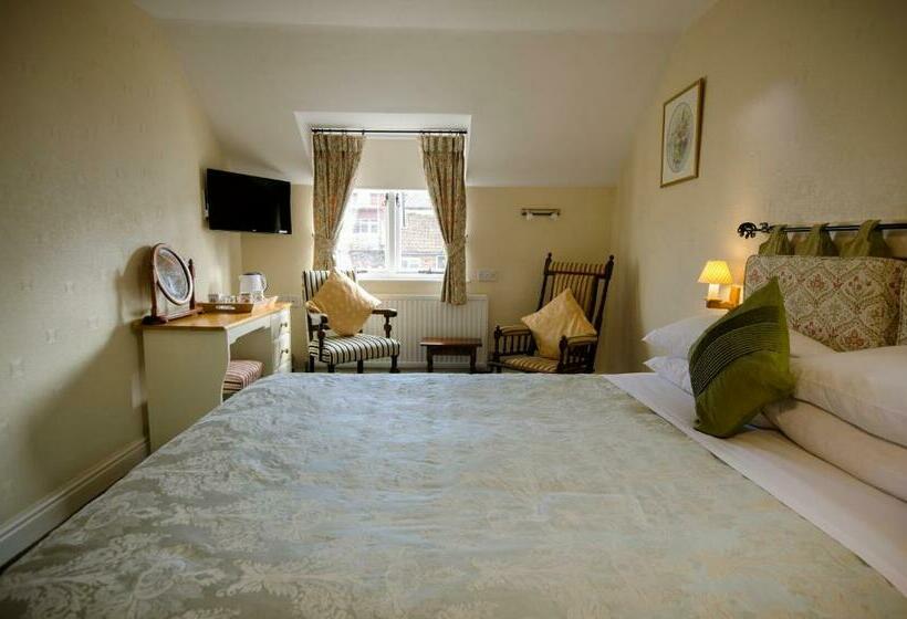 Классический Номер, The Abbey Hotel & Apartments