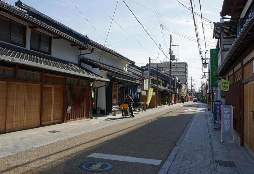 スタンダードルーム, 21