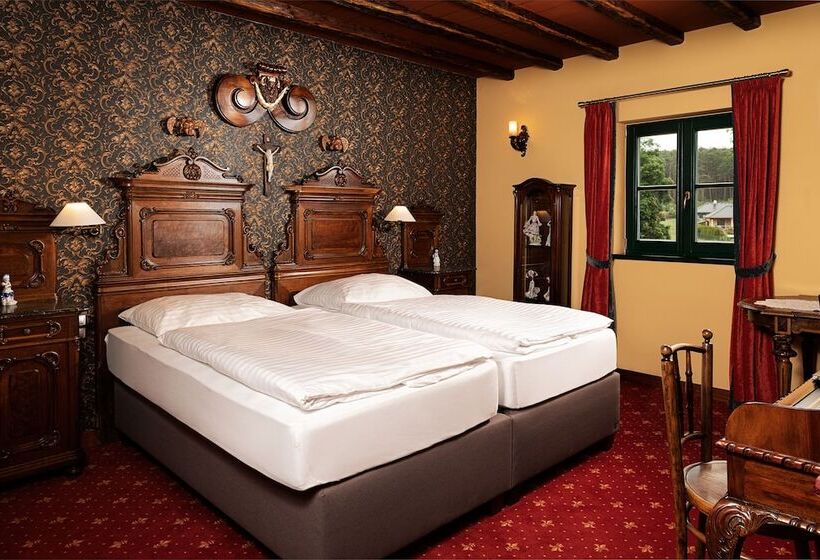 דירה בת חדר שינה 1 עם מרפסת, Boutique Hotel Pri Mlyne Lozorno