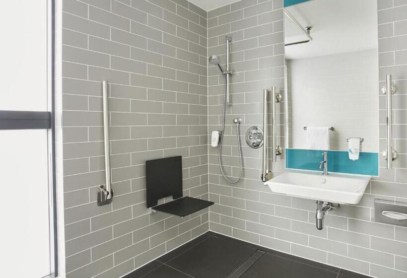 장애인을 위한 스탠다드 룸, Holiday Inn Express Dublin City Centre, An Ihg