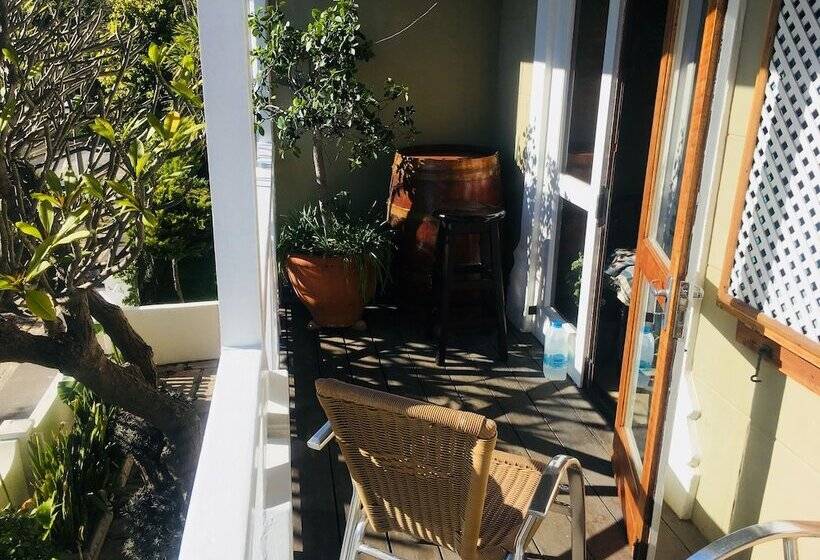 Quarto Estandar, Gordons Guest House