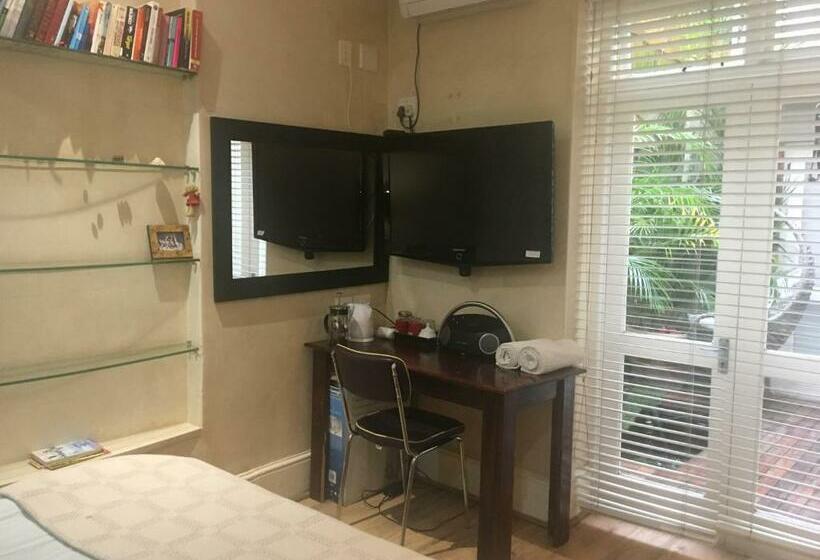 Quarto Estandar Cama King, Gordons Guest House