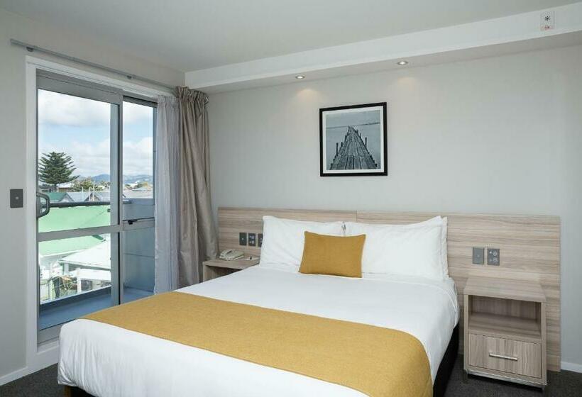Апартаменты 1 Спальня, Quest Petone
