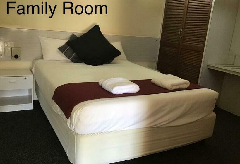 Семейный Номер, Arkana Motel