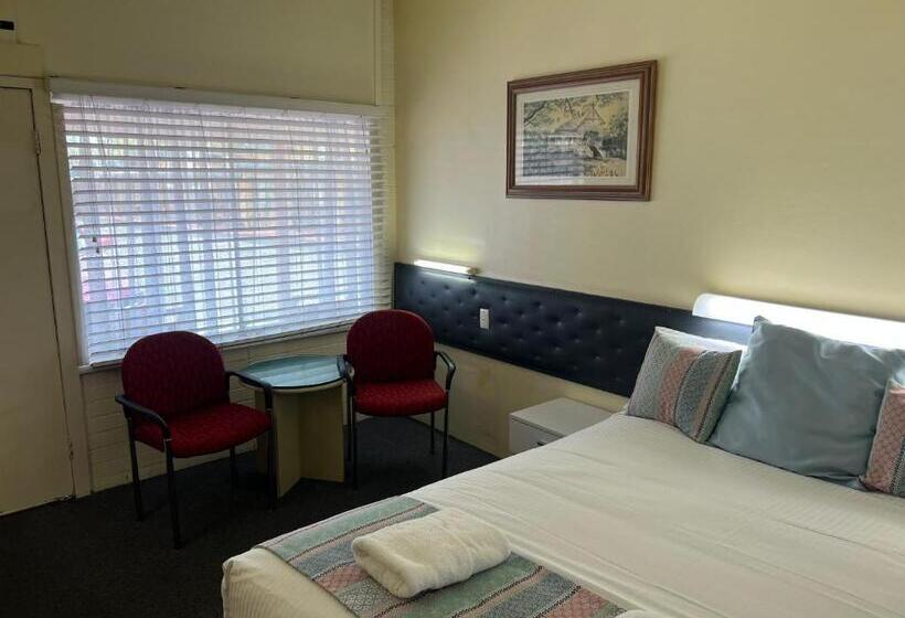 Номер Стандартный Кровать Куин, Arkana Motel