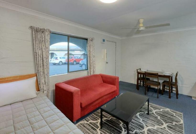 Люкс, Grafton Lodge Motel