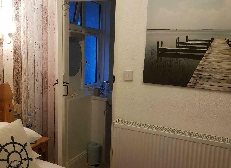 Номер Стандарт, Trentham House