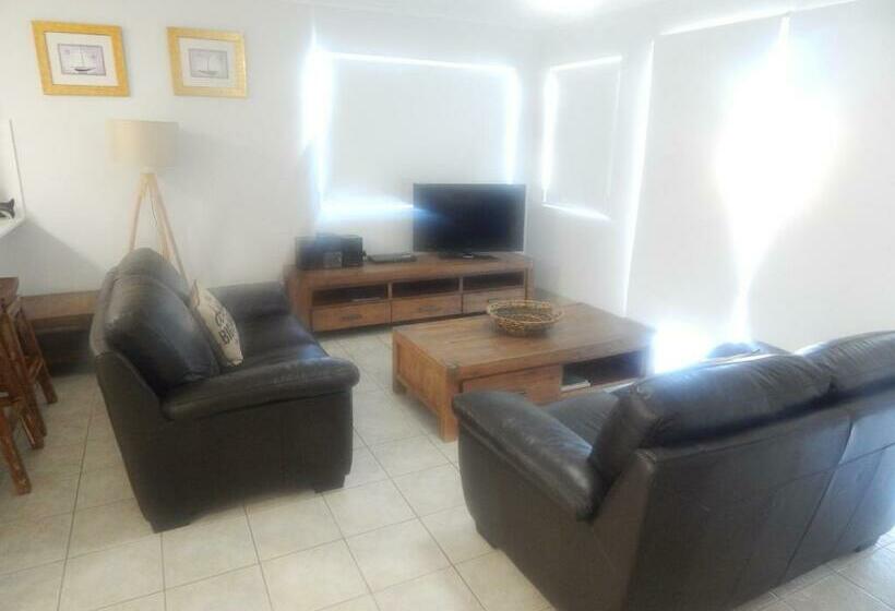 발코니가 있는 2 베드룸 아파트, Tranquil Shores Holiday Apartments