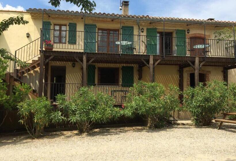 Четырехместный Номер Стандарт, Domaine De Fraisse