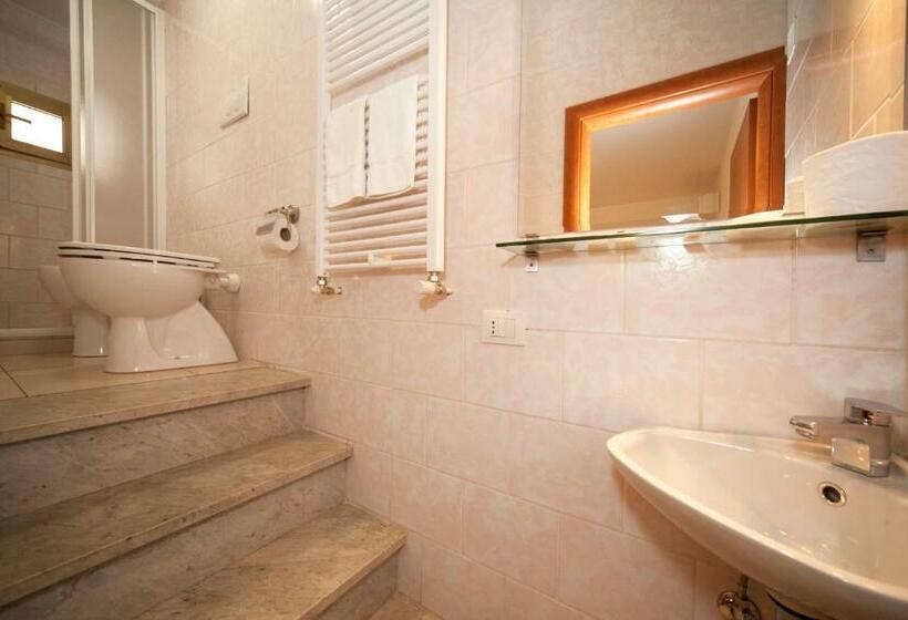 Quarto standart individual, Dalmazia