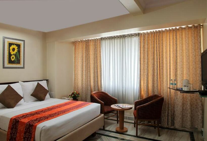 Deluxe Room, Royal Park Hotel Dockyard