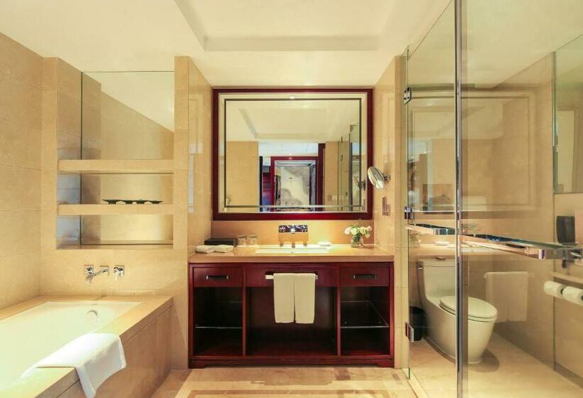 Номер Deluxe, Pan Pacific Ningbo