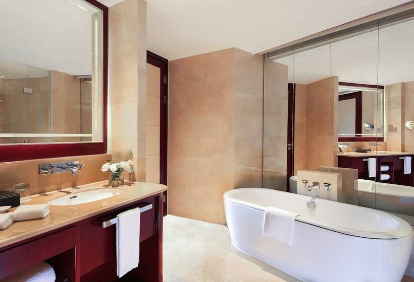 Полулюкс, Pan Pacific Ningbo