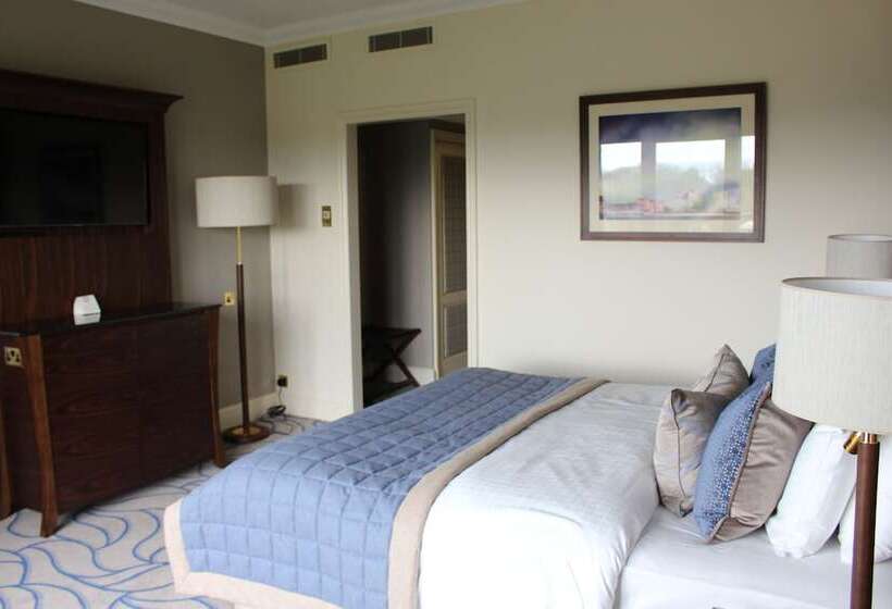 발코니 수피리어 룸, The Celtic Manor Resort