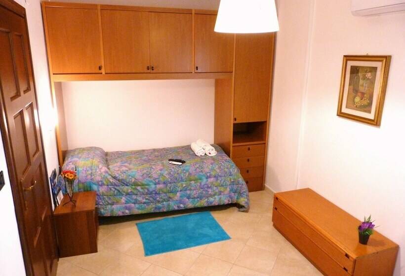 اتاق استاندارد یک نفره, B&b Il Tulipano