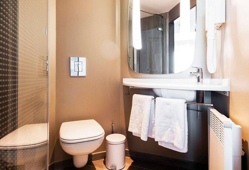 Номер Стандарт, Ibis Poznan Polnoc