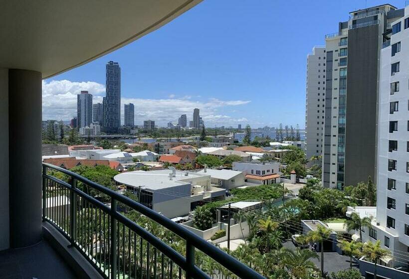 Апартаменты 2 Спальни, The Meriton Apartments On Main Beach