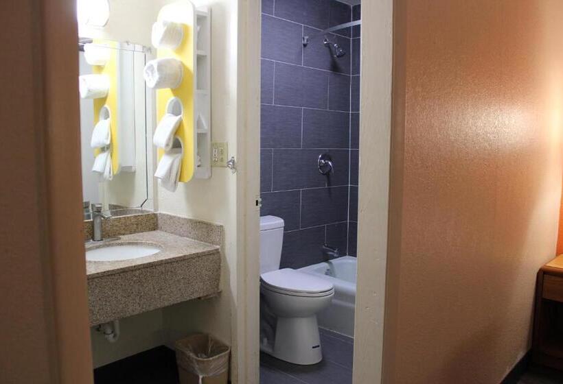Стандартный Номер Кровать Кинг, Quality Inn