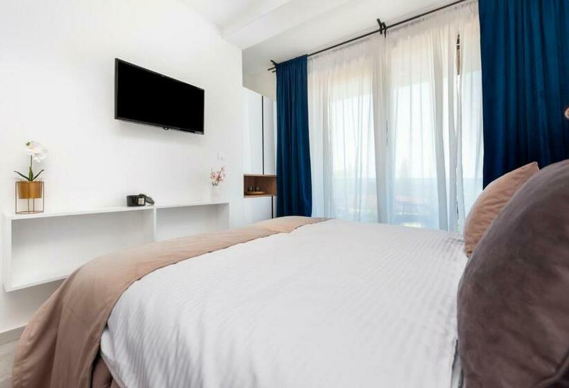 Номер Deluxe Вид на Море с Балконом, Boutique Residence Arion