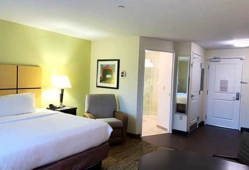 스위트, Candlewood Suites Belle Vernon, An Ihg