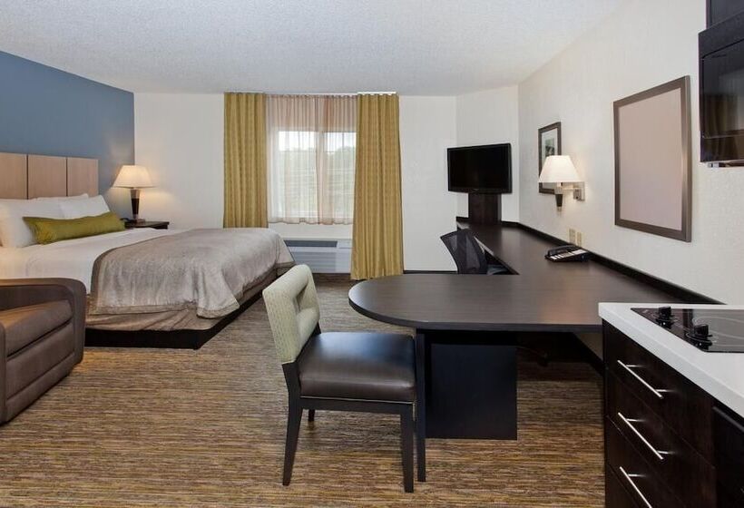 스위트, Candlewood Suites Belle Vernon, An Ihg