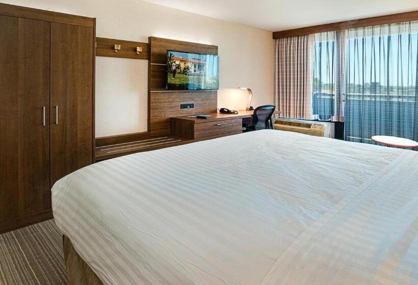 Номер Deluxe Адаптированный для Инвалидов, Holiday Inn Express Fullerton Anaheim, An Ihg