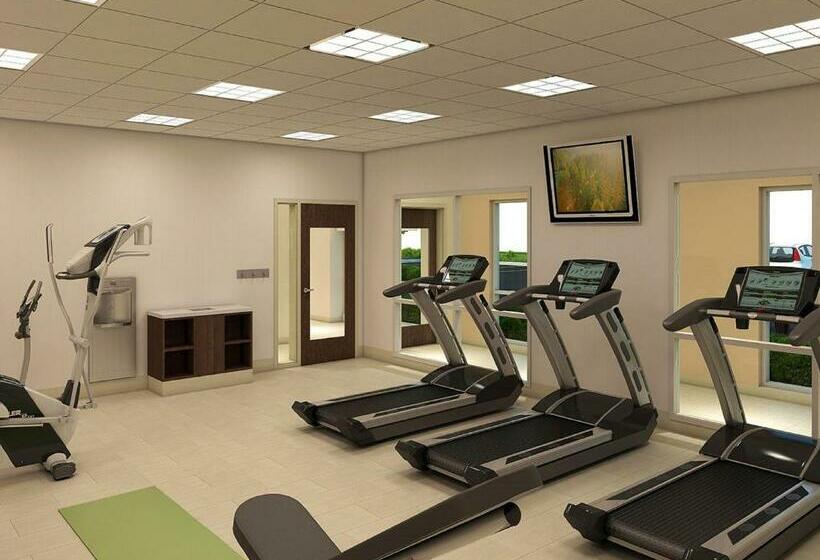 Номер Стандарт Кровать Кинг Адаптированный для Инвалидов, Holiday Inn Express & Suites Russellville, An Ihg