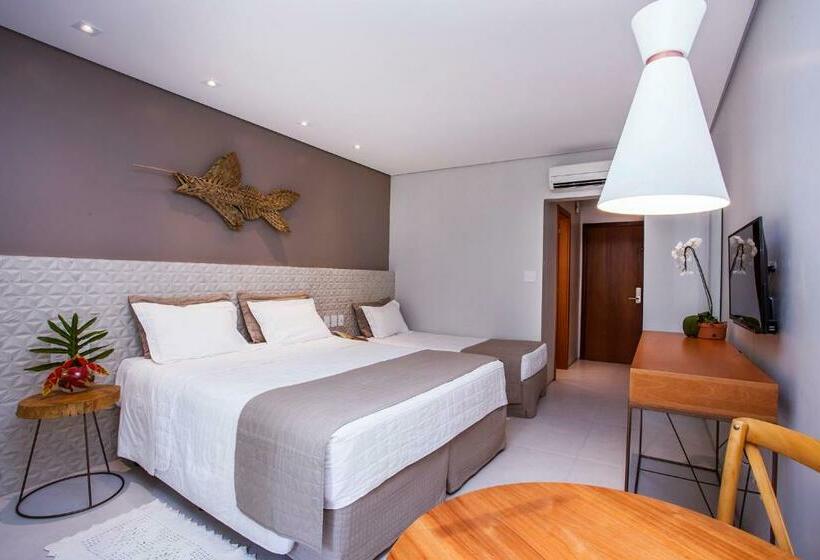 اتاق لوکس با چشم‌انداز باغ, Real Villa Bella