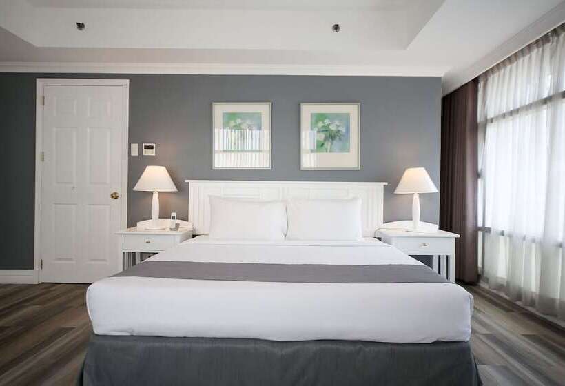Suíte, Infinity Tower Suites
