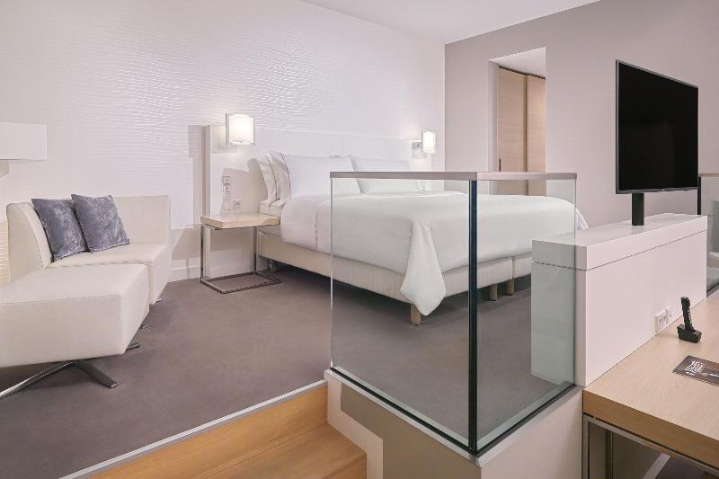 带大床的套房, The Westin Hamburg