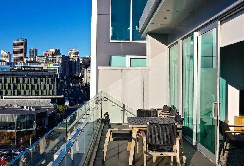 Люкс 3 Спальни, Swissbelsuites Victoria Park Auckland
