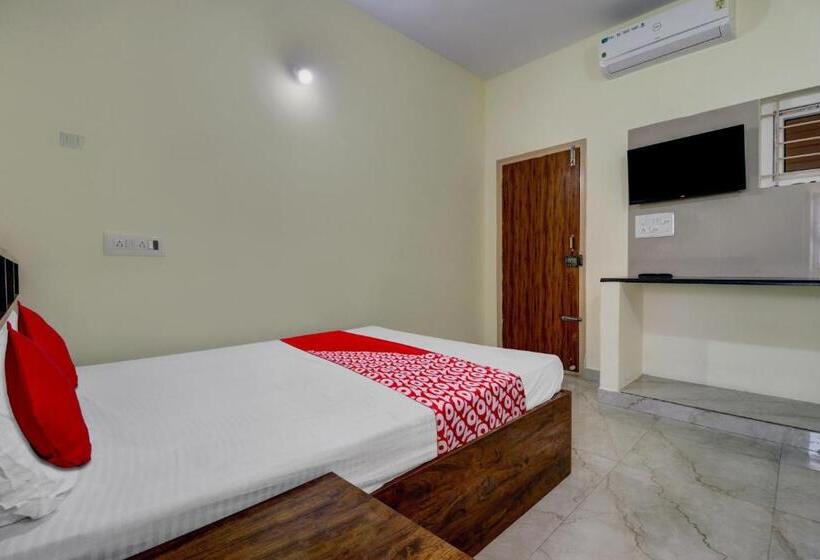 三人经典房间, Collection O Preethi Boarding & Lodging