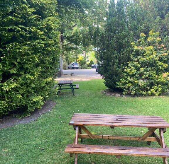 Номер Deluxe, Bennachie Lodge Hotel In Kemnay